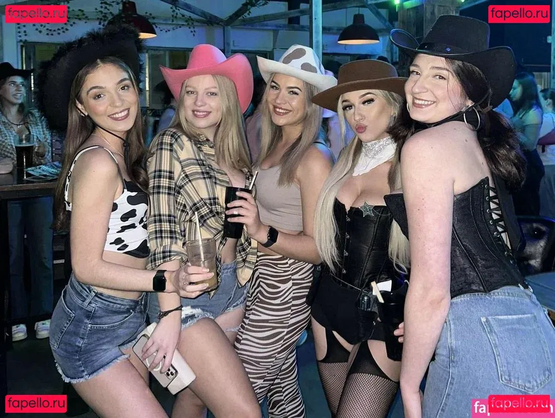 Grace Baker Onlyfans Photo Gallery 