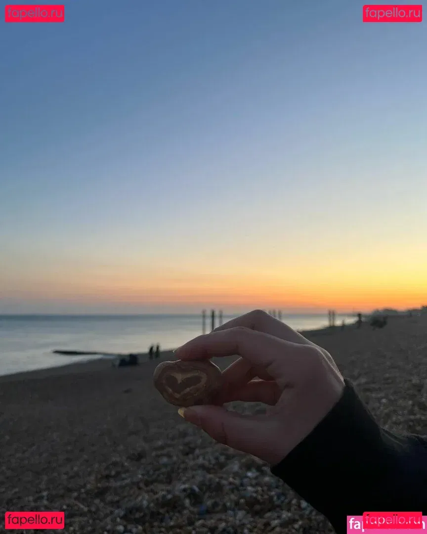 Grace Baker Onlyfans Photo Gallery 