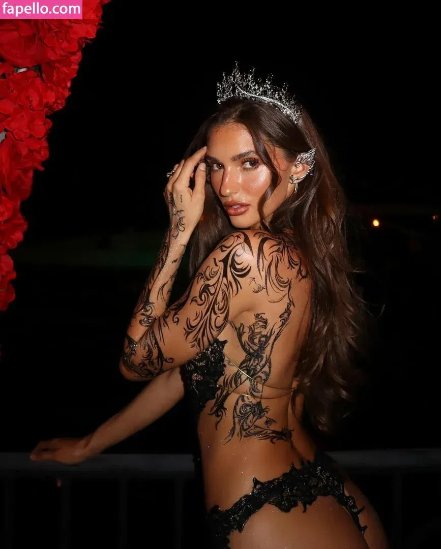 Debbie St Pierre Onlyfans Photo Gallery 