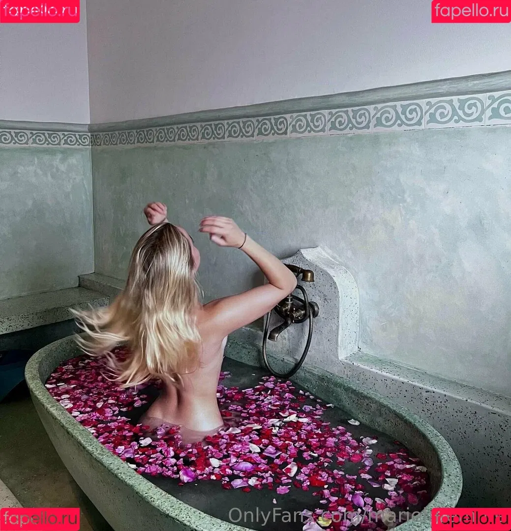 marielafemme Onlyfans Photo Gallery 