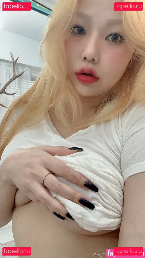 mmmovie_ Onlyfans Photo Gallery 