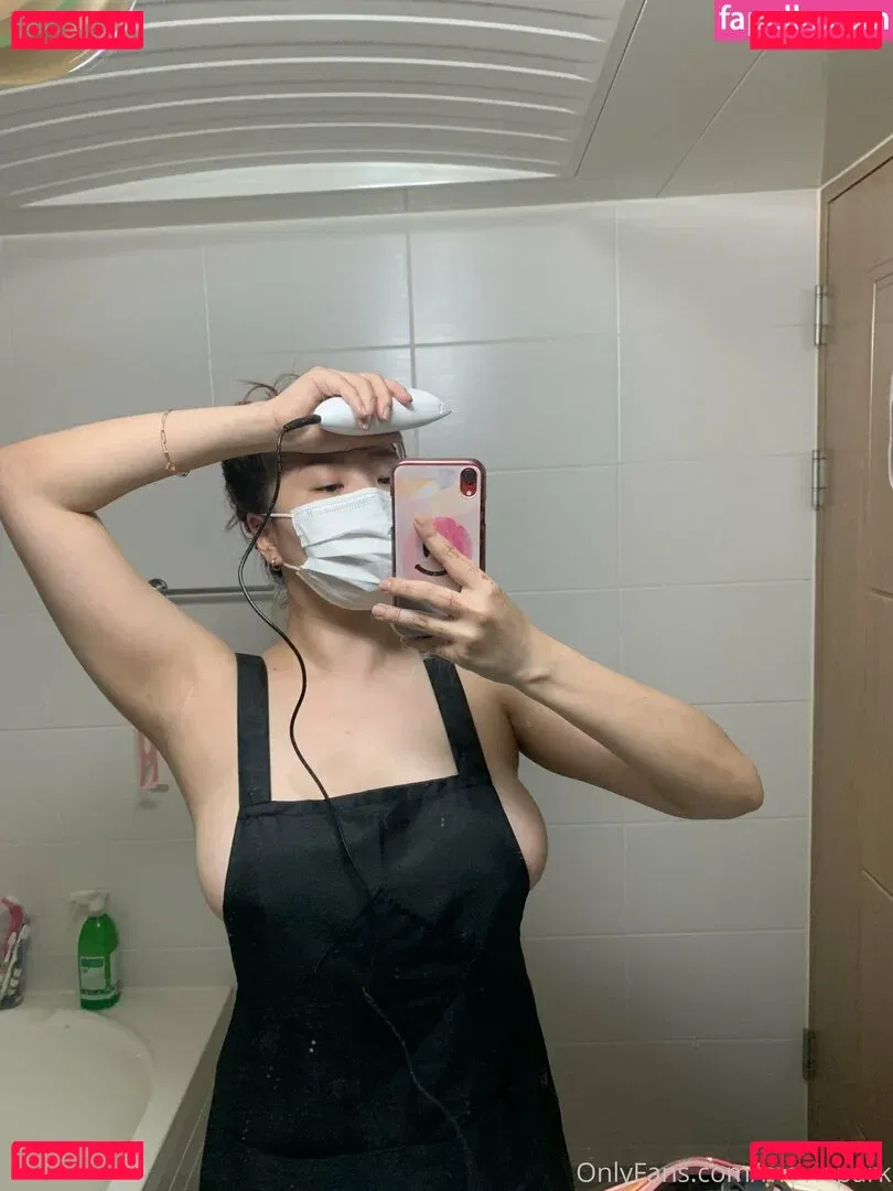 mmmovie_ Onlyfans Photo Gallery 