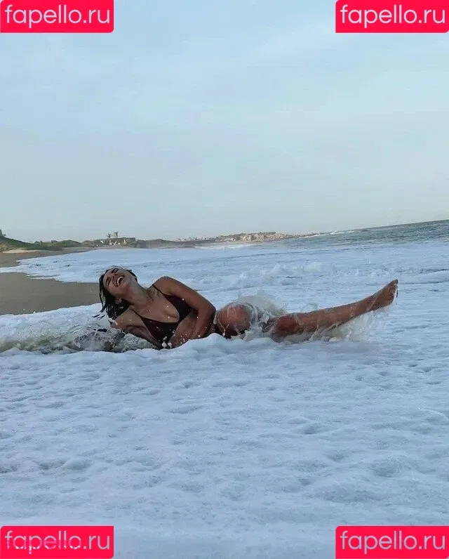 Emelia Hartford Onlyfans Photo Gallery 
