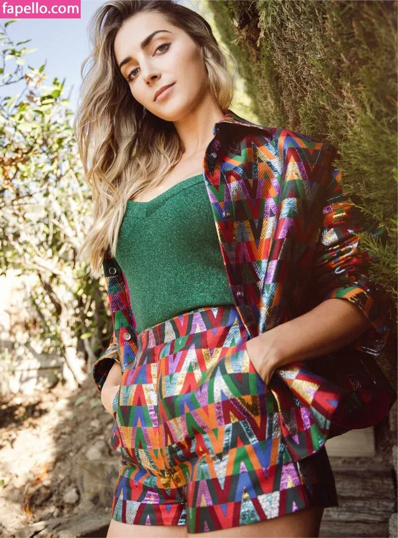 Emelia Hartford Onlyfans Photo Gallery 