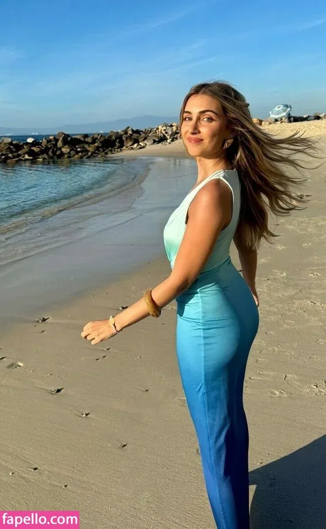 Emelia Hartford Onlyfans Photo Gallery 