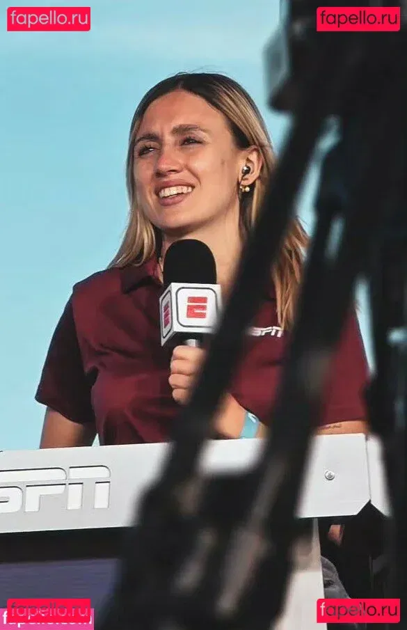 Morena Beltrán Onlyfans Photo Gallery 