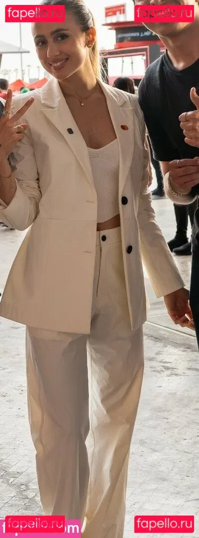 Morena Beltrán Onlyfans Photo Gallery 