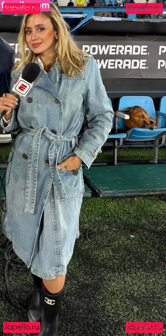 Morena Beltrán Onlyfans Photo Gallery 