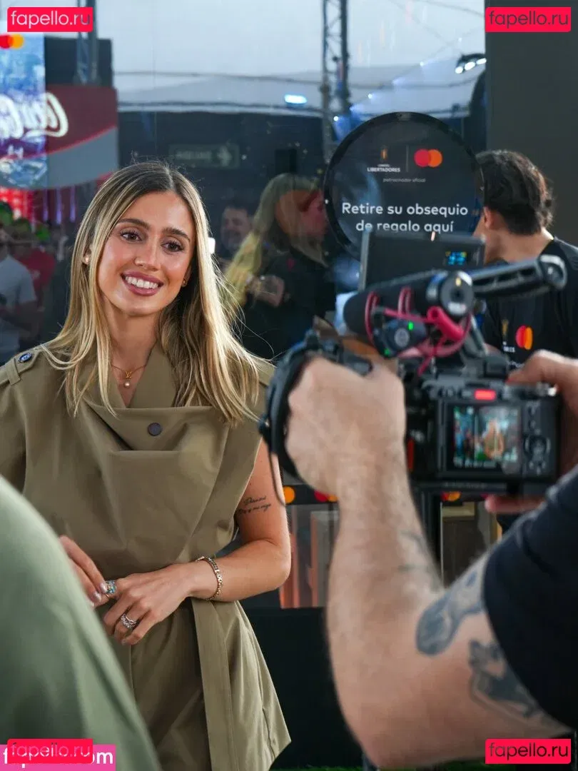 Morena Beltrán Onlyfans Photo Gallery 