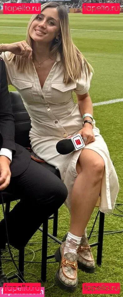 Morena Beltrán Onlyfans Photo Gallery 