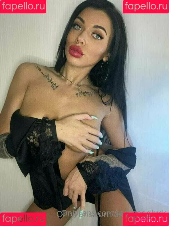 ladygoodluck Onlyfans Photo Gallery 
