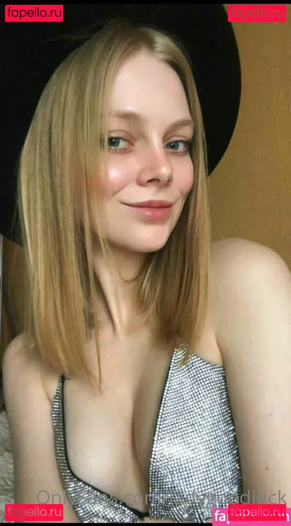 ladygoodluck Onlyfans Photo Gallery 