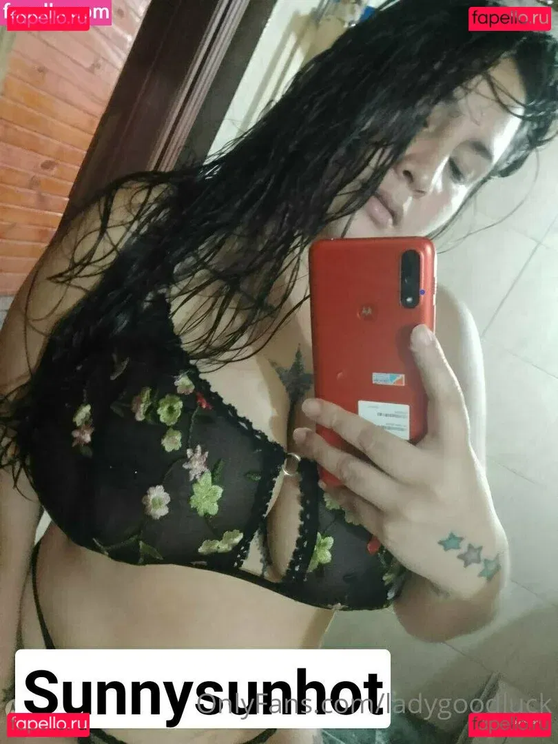 ladygoodluck Onlyfans Photo Gallery 