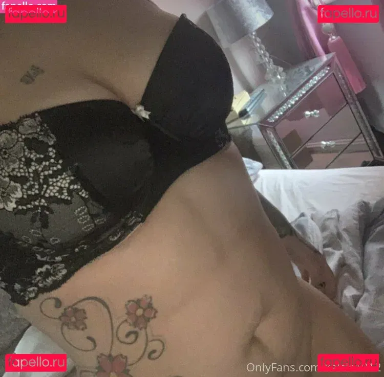 charsworld Onlyfans Photo Gallery 