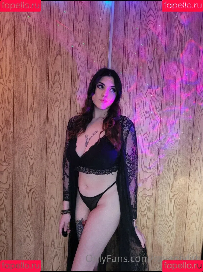 ravenlylith Onlyfans Photo Gallery 