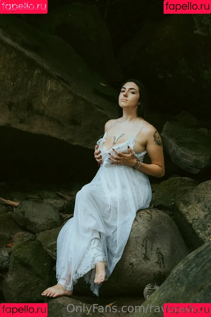 ravenlylith Onlyfans Photo Gallery 