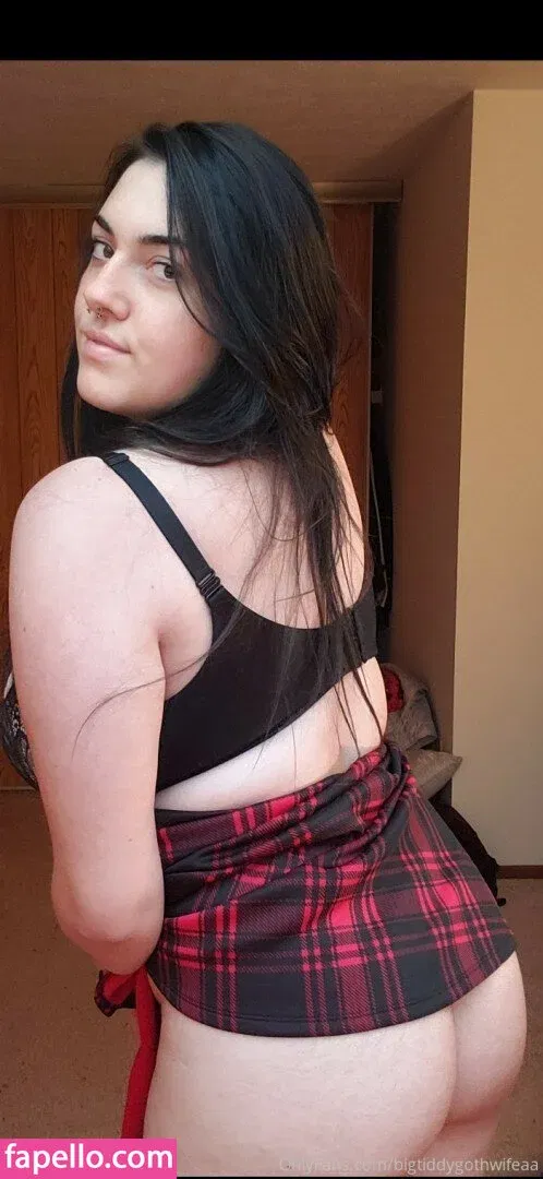 ravenlylith Onlyfans Photo Gallery 