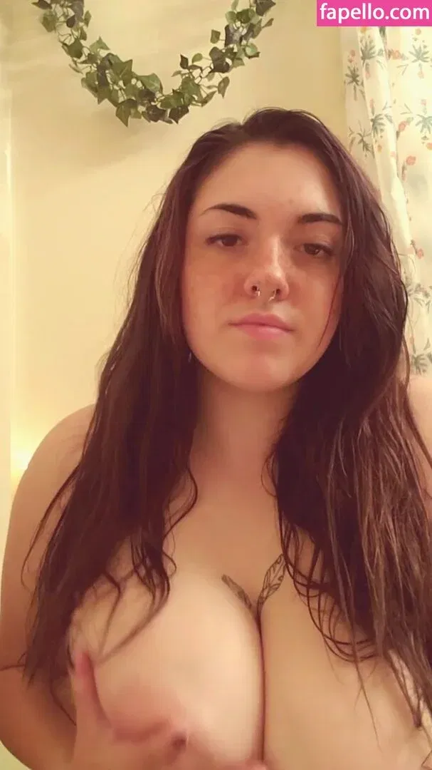 ravenlylith Onlyfans Photo Gallery 