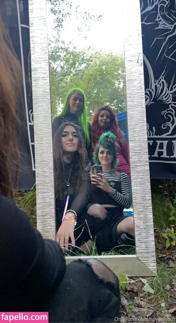 ravenlylith Onlyfans Photo Gallery 