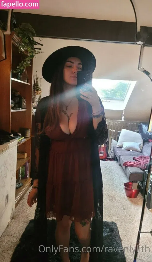 ravenlylith Onlyfans Photo Gallery 