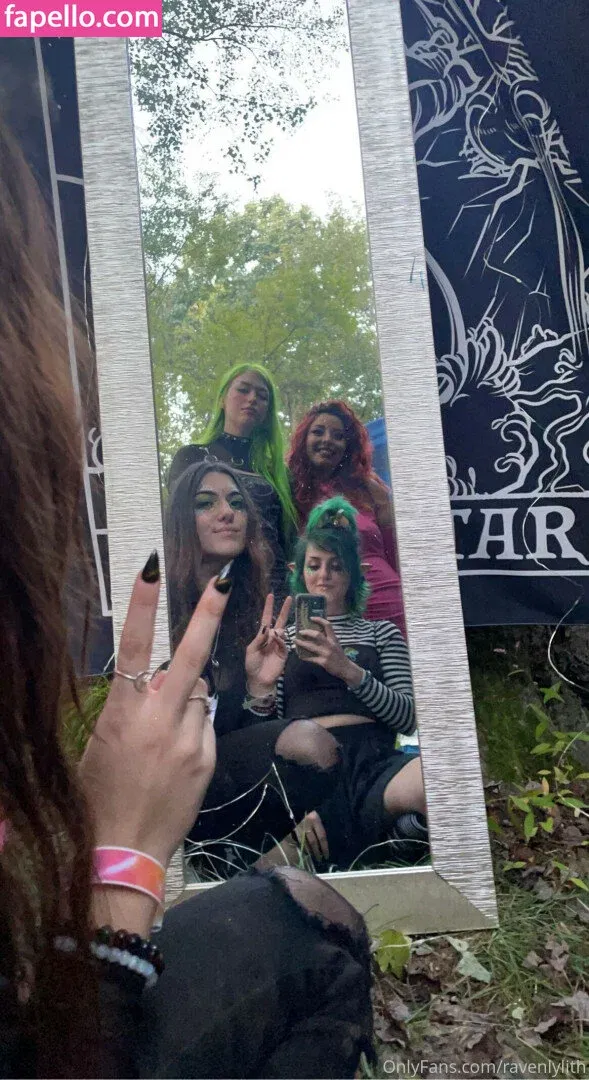 ravenlylith Onlyfans Photo Gallery 