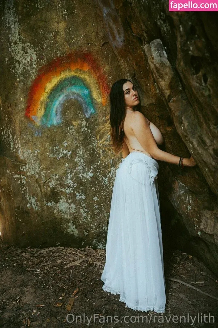 ravenlylith Onlyfans Photo Gallery 