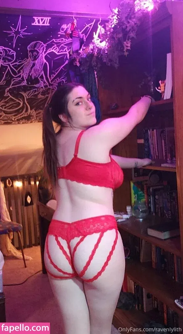 ravenlylith Onlyfans Photo Gallery 