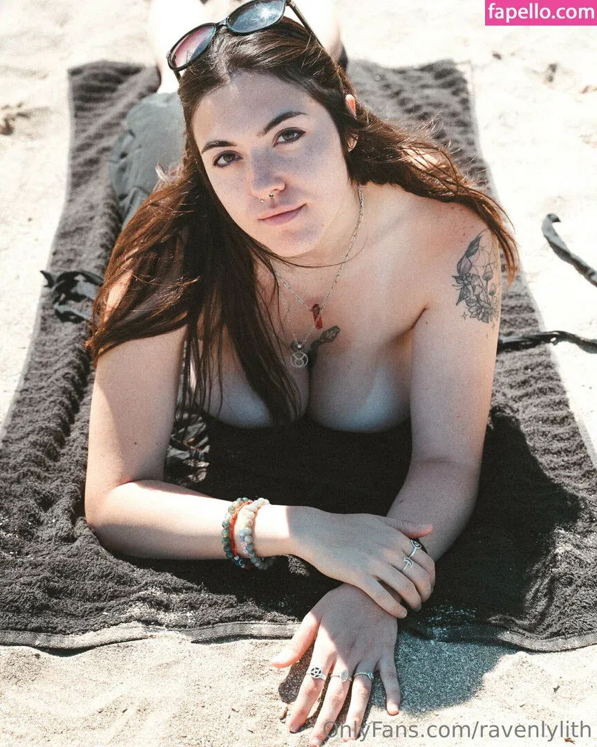 ravenlylith Onlyfans Photo Gallery 