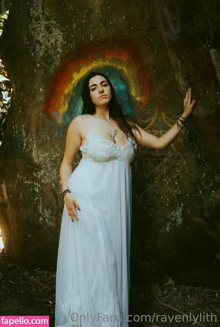 ravenlylith Onlyfans Photo Gallery 