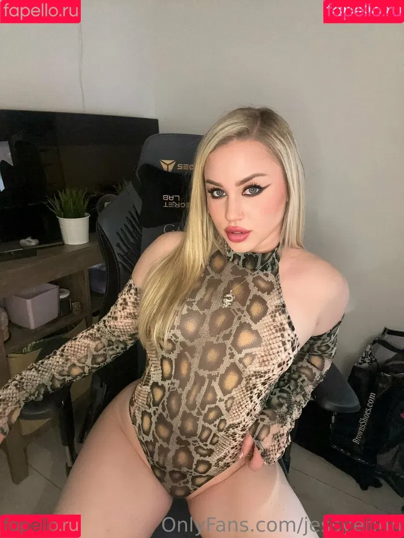 jessyerinn Onlyfans Photo Gallery 
