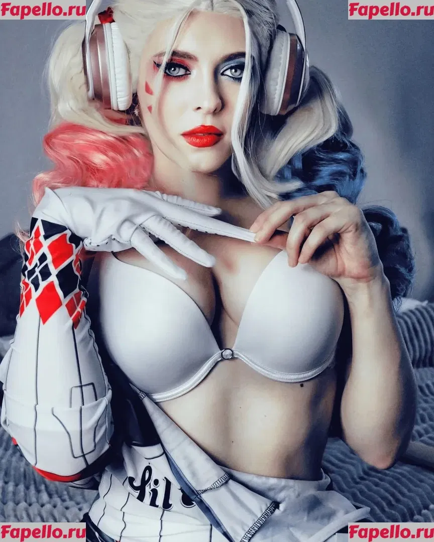 Kirsten Ria Onlyfans Photo Gallery 