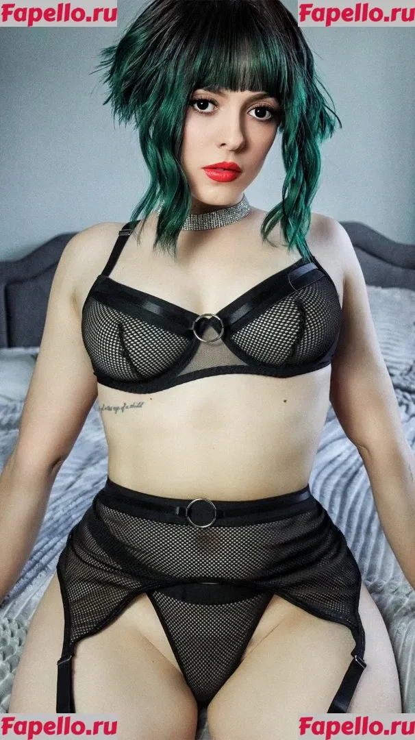 Kirsten Ria Onlyfans Photo Gallery 