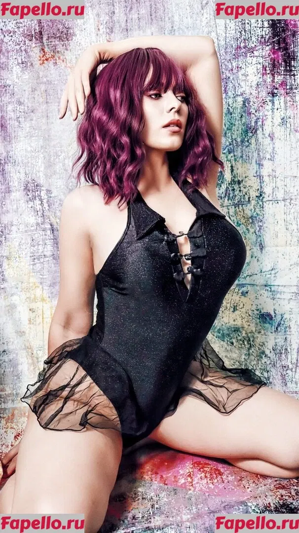 Kirsten Ria Onlyfans Photo Gallery 