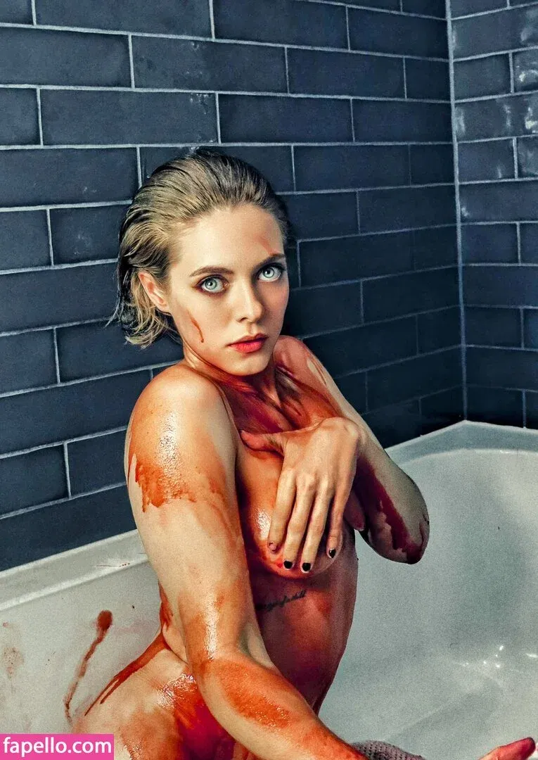 Kirsten Ria Onlyfans Photo Gallery 