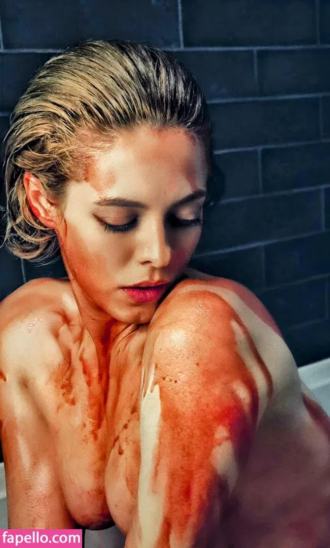 Kirsten Ria Onlyfans Photo Gallery 