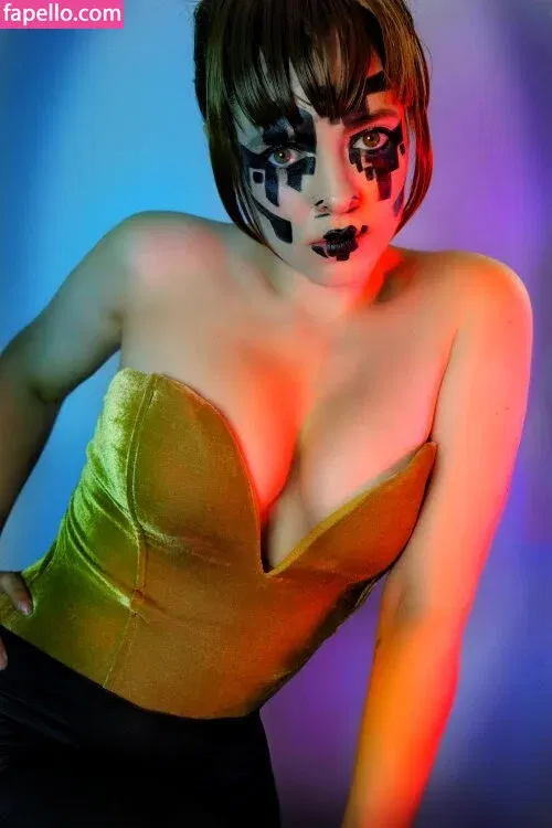 Kirsten Ria Onlyfans Photo Gallery 