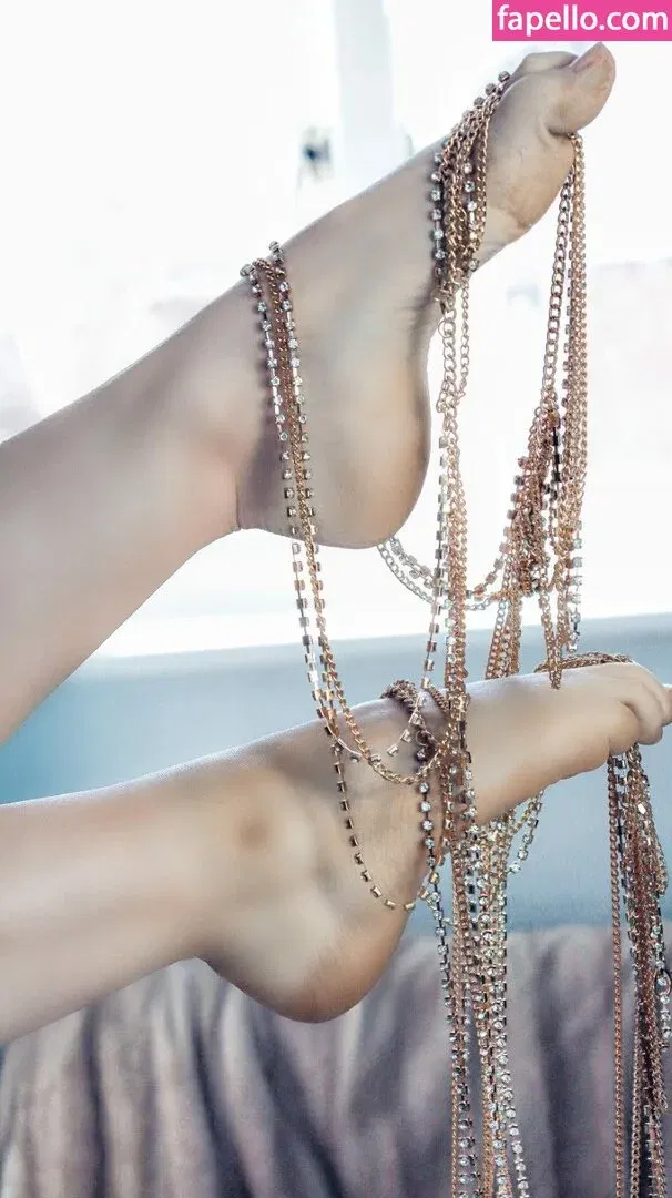 Kirsten Ria Onlyfans Photo Gallery 