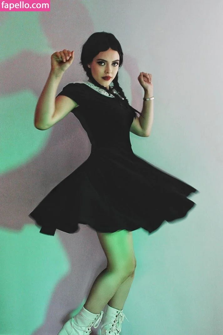 Kirsten Ria Onlyfans Photo Gallery 