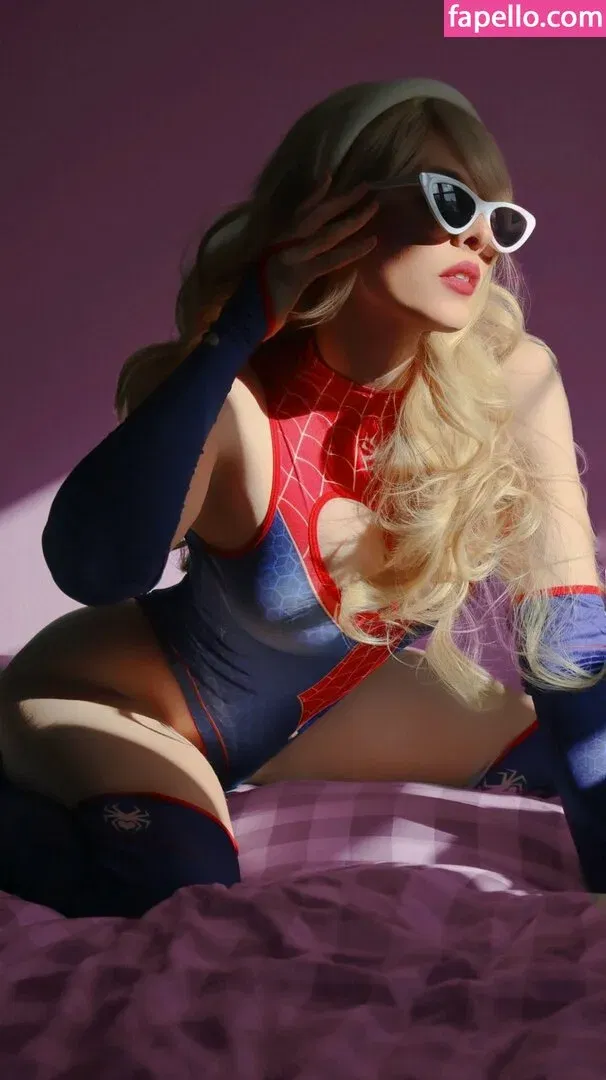 Kirsten Ria Onlyfans Photo Gallery 