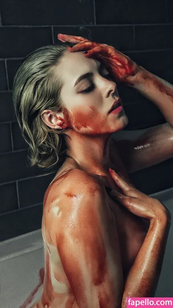 Kirsten Ria Onlyfans Photo Gallery 