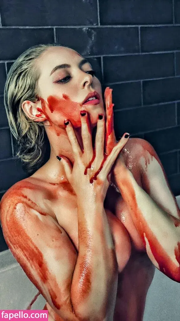 Kirsten Ria Onlyfans Photo Gallery 