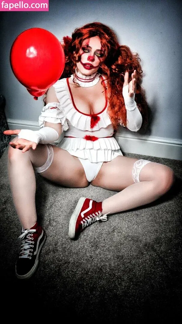 Kirsten Ria Onlyfans Photo Gallery 