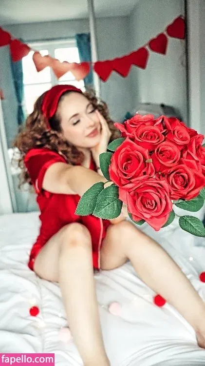 Kirsten Ria Onlyfans Photo Gallery 