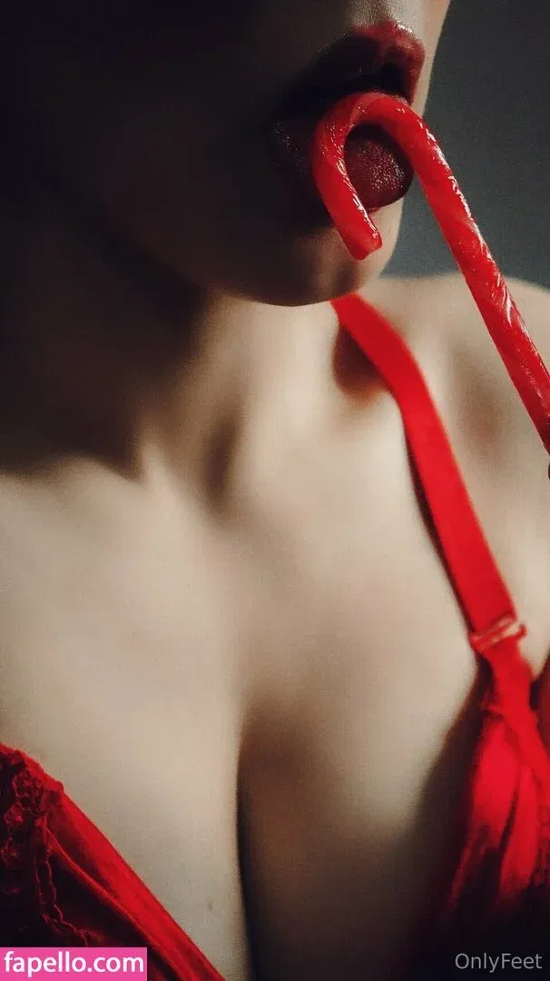 Kirsten Ria Onlyfans Photo Gallery 