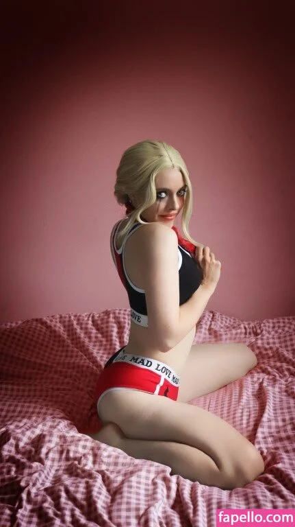 Kirsten Ria Onlyfans Photo Gallery 