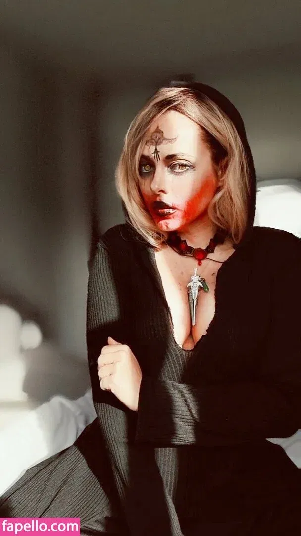 Kirsten Ria Onlyfans Photo Gallery 