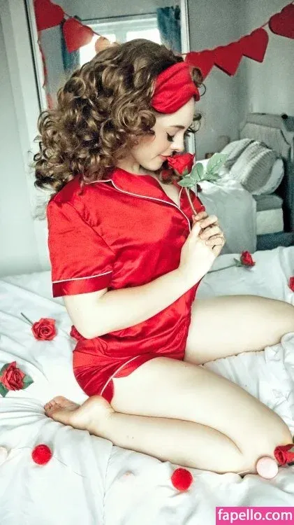 Kirsten Ria Onlyfans Photo Gallery 