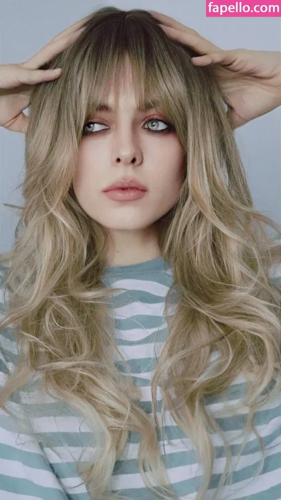 Kirsten Ria Onlyfans Photo Gallery 