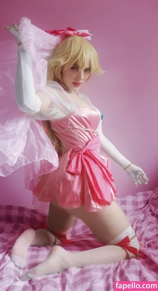 Kirsten Ria Onlyfans Photo Gallery 