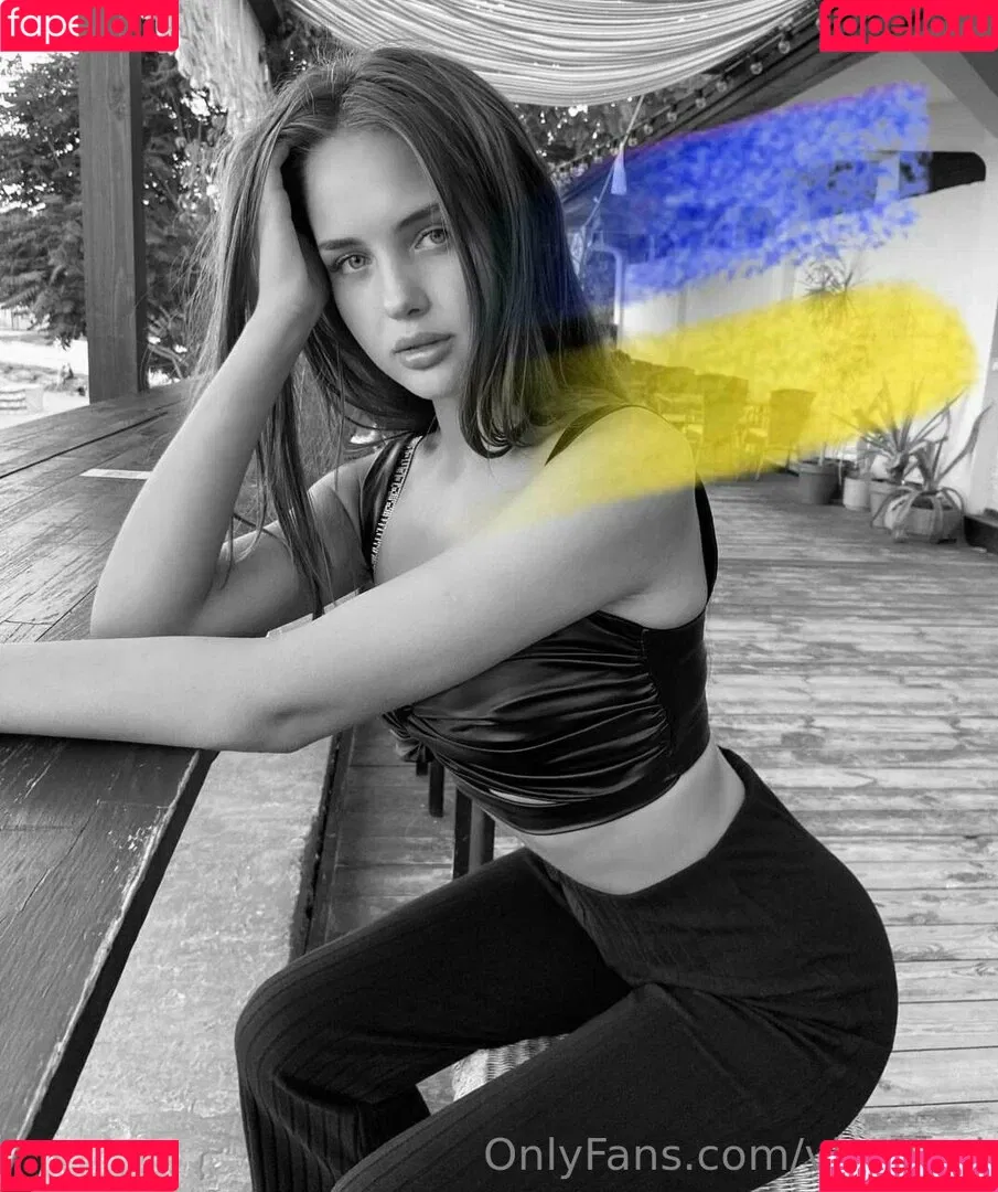 vi_angel Onlyfans Photo Gallery 